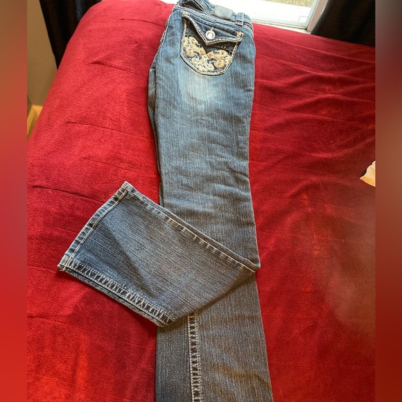 Jeans - Picture 4 of 5